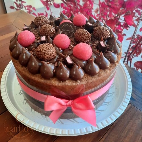 Naked Cake Chocolate com Morango